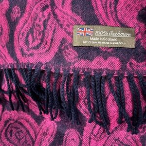 100% Cashmere Pink & Navy Paisley Fringe Scarf